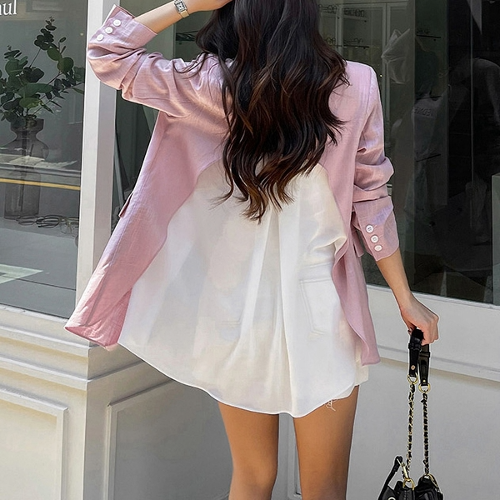 베이직 포인트 배색 여성 뒤태 반전 자켓 (3color)